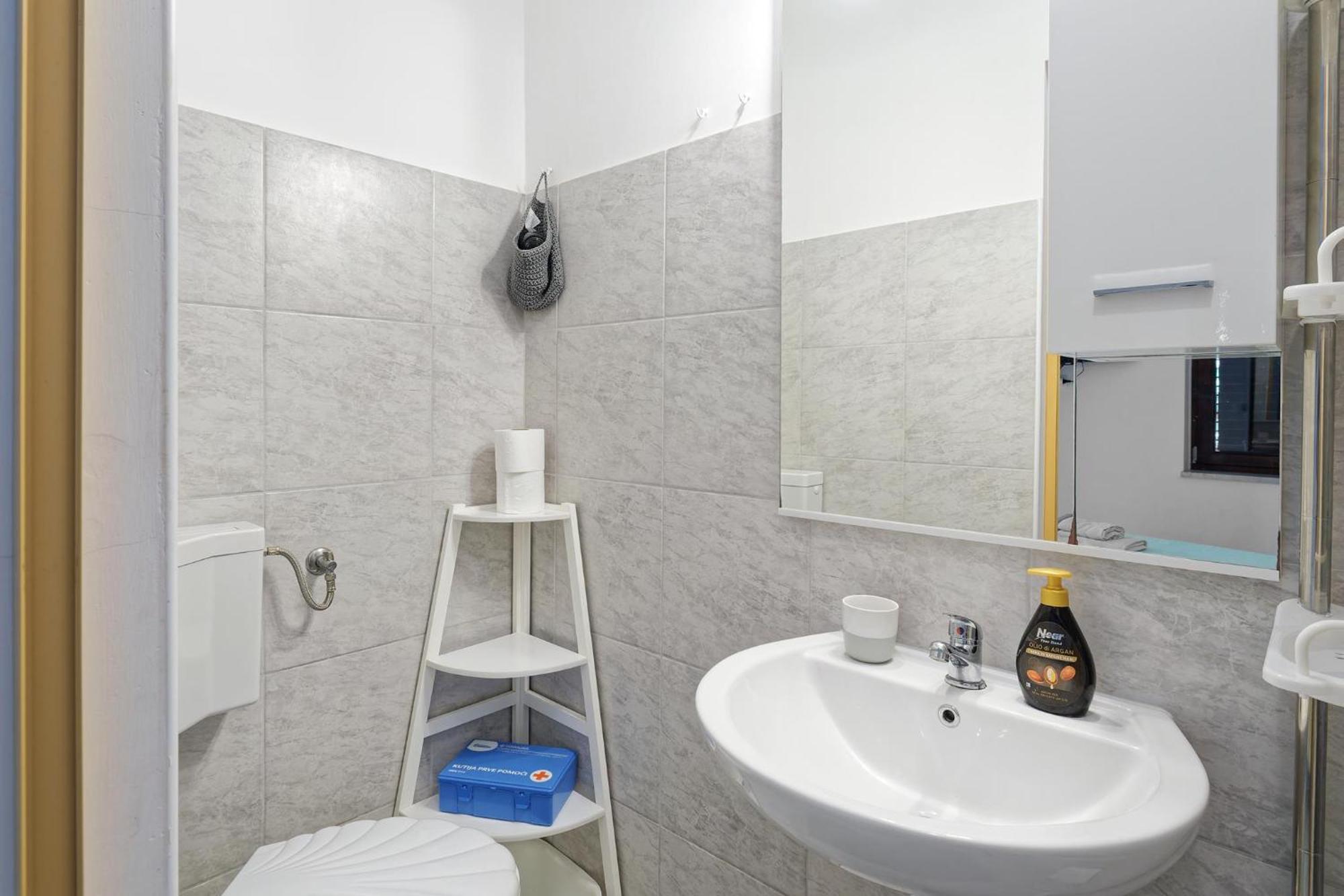 Apartments Grassi By Rent Istria Umag Exteriör bild
